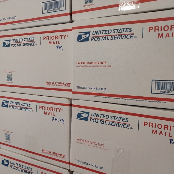 Hats Women's Not So Mystery Box - Picture 6 of 6